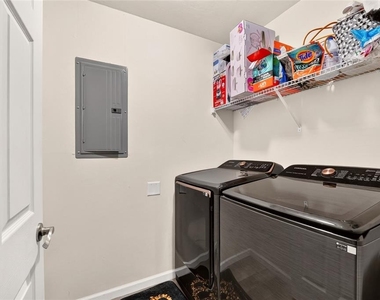 13002 Sw 174th Street - Photo Thumbnail 13