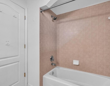 6393 Rookery Circle - Photo Thumbnail 14