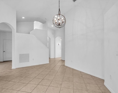 6393 Rookery Circle - Photo Thumbnail 5