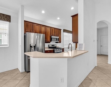 6393 Rookery Circle - Photo Thumbnail 8