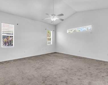 6393 Rookery Circle - Photo Thumbnail 15
