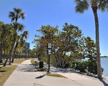 707 S Gulfstream Avenue - Photo Thumbnail 37