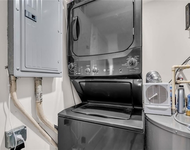 707 S Gulfstream Avenue - Photo Thumbnail 27