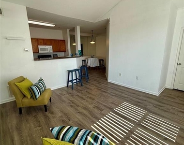 4802 51st Street W - Photo Thumbnail 6