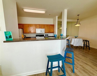 4802 51st Street W - Photo Thumbnail 8