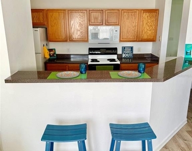 4802 51st Street W - Photo Thumbnail 9