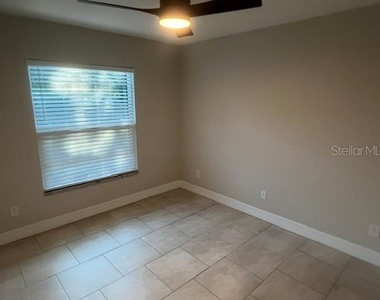 5260 Bobwhite Street - Photo Thumbnail 10
