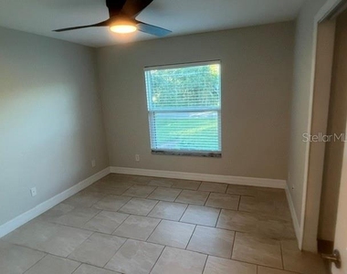 5260 Bobwhite Street - Photo Thumbnail 12