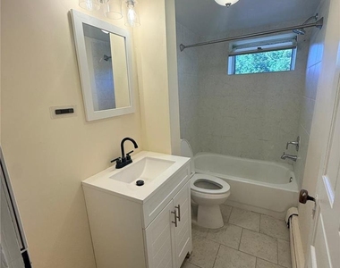 847 S Filmore Street - Photo Thumbnail 6