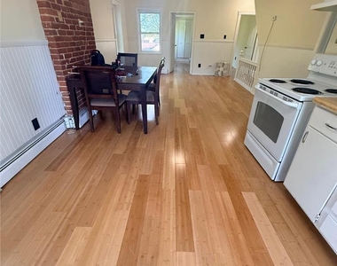 847 S Filmore Street - Photo Thumbnail 4