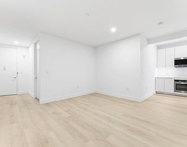 55 Broad Street - Photo Thumbnail 1