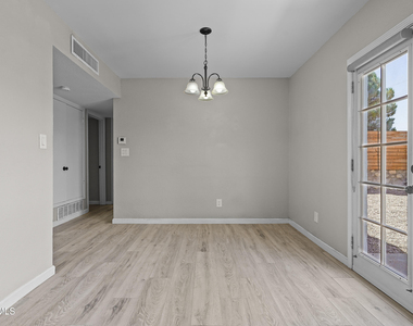 2617 Red Sails Drive - Photo Thumbnail 4