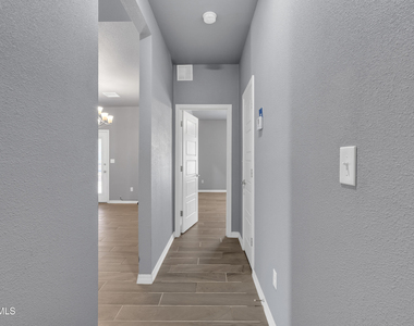 8601 Polaris Street - Photo Thumbnail 12