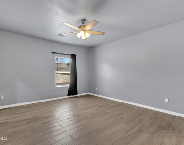 8601 Polaris Street - Photo Thumbnail 14