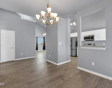 8601 Polaris Street - Photo Thumbnail 11