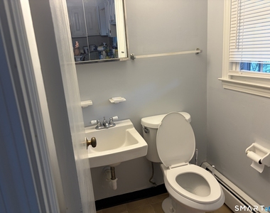 201 Regan Road - Photo Thumbnail 10