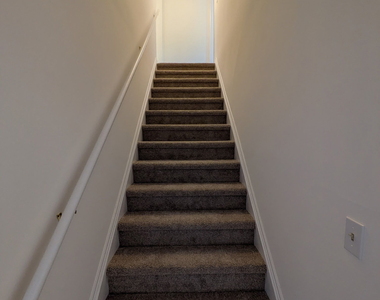 61 Dover Court - Photo Thumbnail 13