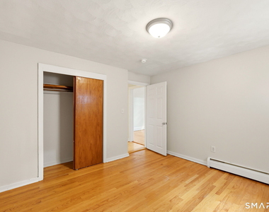 25 Long Street - Photo Thumbnail 10