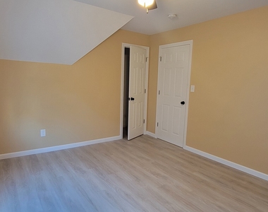 600 Norman Street - Photo Thumbnail 14