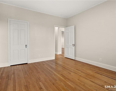 4 Highland Street - Photo Thumbnail 31
