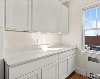 4 Highland Street - Photo Thumbnail 14