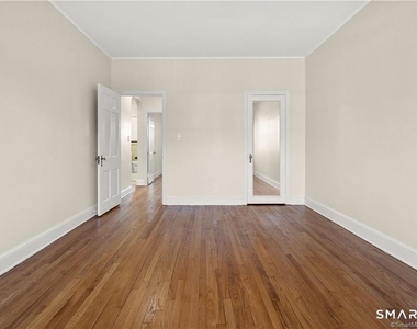 4 Highland Street - Photo Thumbnail 26