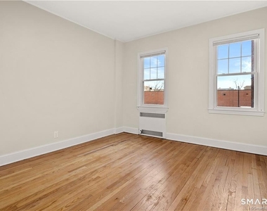 4 Highland Street - Photo Thumbnail 30