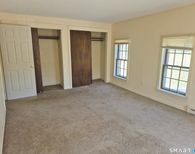 1218 Main Street - Photo Thumbnail 9