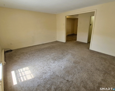 1218 Main Street - Photo Thumbnail 7