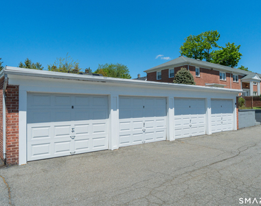 1160-1164 Whitney Avenue - Photo Thumbnail 23