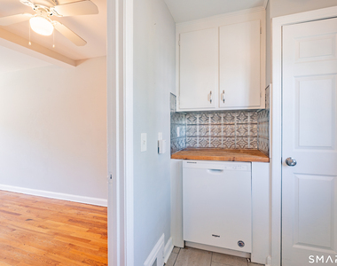 1160-1164 Whitney Avenue - Photo Thumbnail 9