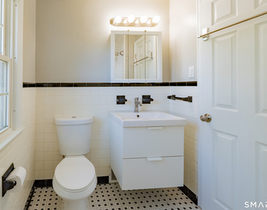 1160-1164 Whitney Avenue - Photo Thumbnail 20
