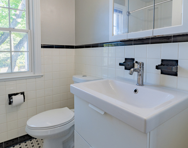 1160-1164 Whitney Avenue - Photo Thumbnail 19