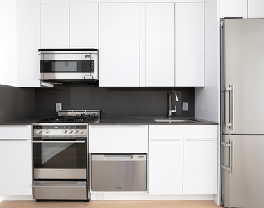 116 John Street - Photo Thumbnail 6