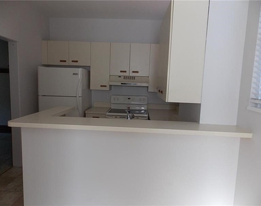 34 N Meadowcroft - Photo Thumbnail 2