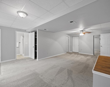 3251 Grandview Rd - Photo Thumbnail 37
