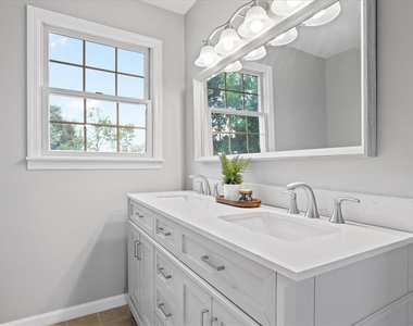 3251 Grandview Rd - Photo Thumbnail 25
