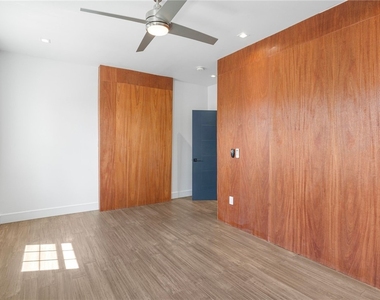7307 Florence Ave - Photo Thumbnail 22
