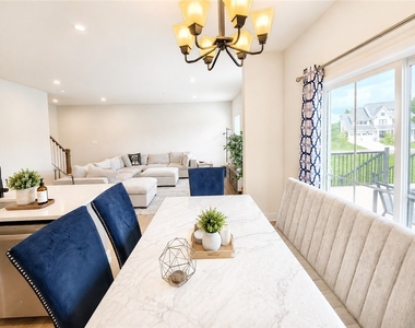 5305 Spruce Rd - Photo Thumbnail 8