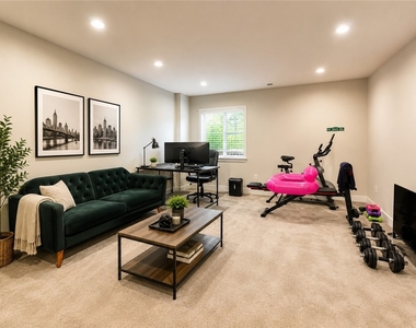 5305 Spruce Rd - Photo Thumbnail 36