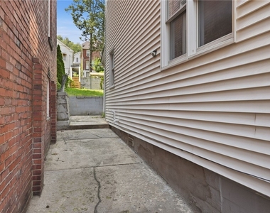 410 W 8th Ave - Photo Thumbnail 31