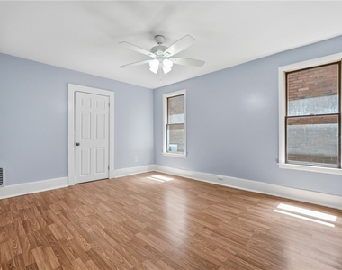 410 W 8th Ave - Photo Thumbnail 22