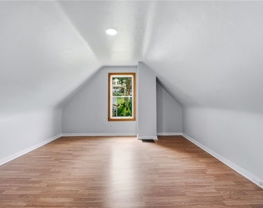 410 W 8th Ave - Photo Thumbnail 28
