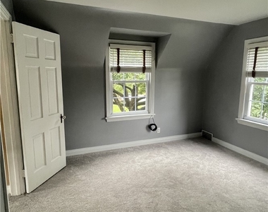 1101 S Main St - Photo Thumbnail 28