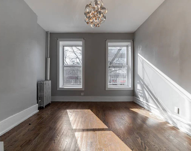 853 St Johns Place - Photo Thumbnail 7