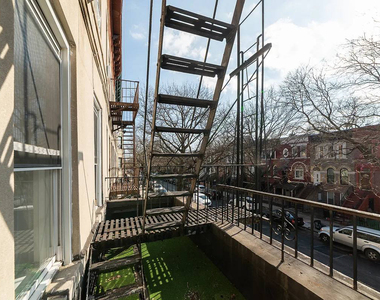 853 St Johns Place - Photo Thumbnail 11
