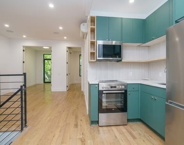1027 Putnam Avenue - Photo Thumbnail 1