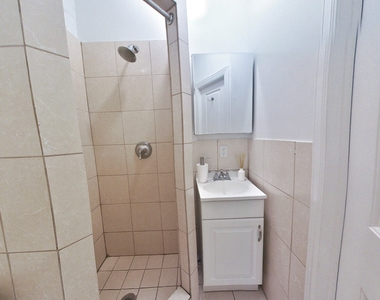 207 West 11th Street, Apt 1C - Photo Thumbnail 7