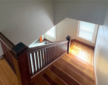 3565 Oneida Street - Photo Thumbnail 43