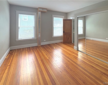 3565 Oneida Street - Photo Thumbnail 17